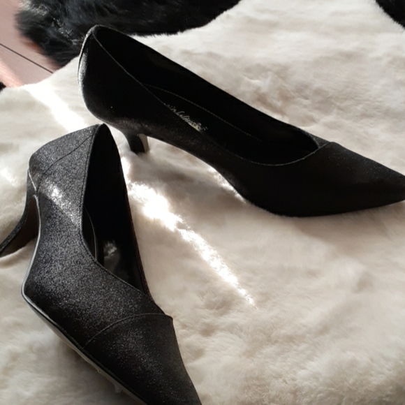 Shoes - Picture 3 of 3